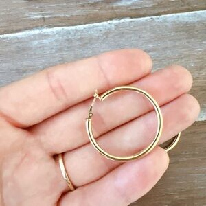 14kt Gold Hoops